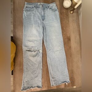 Abercrombie & Fitch Light Blue 90s high rise Jeans